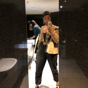 High-waisted black mom jeans